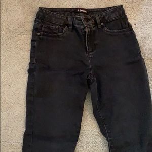 black jeans size 4